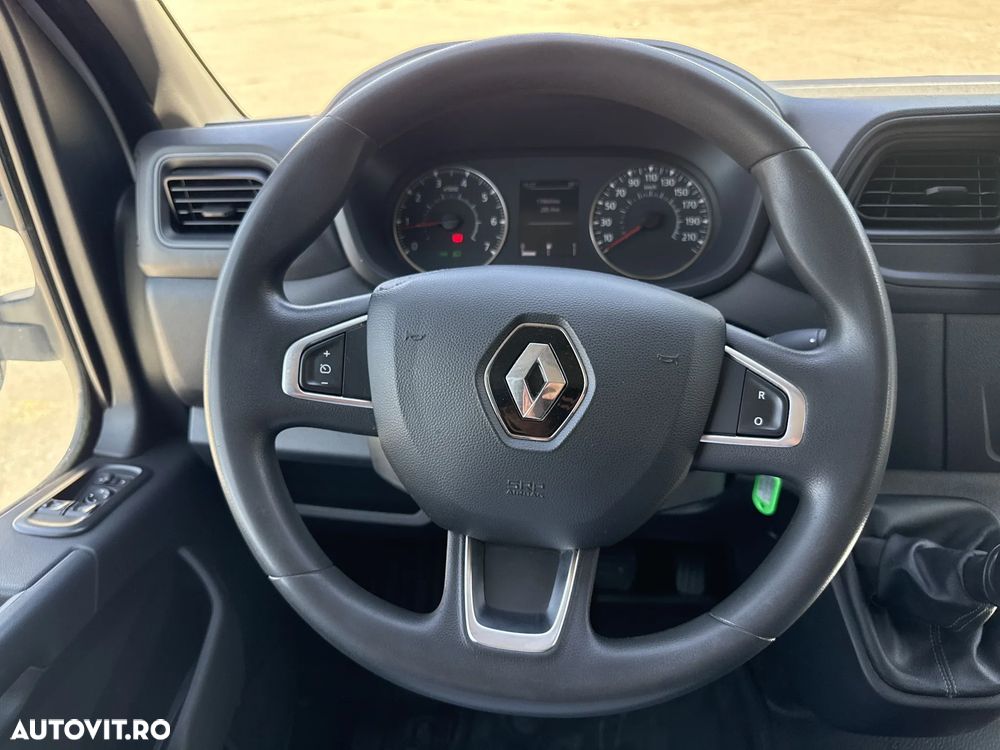 Renault Master - 13