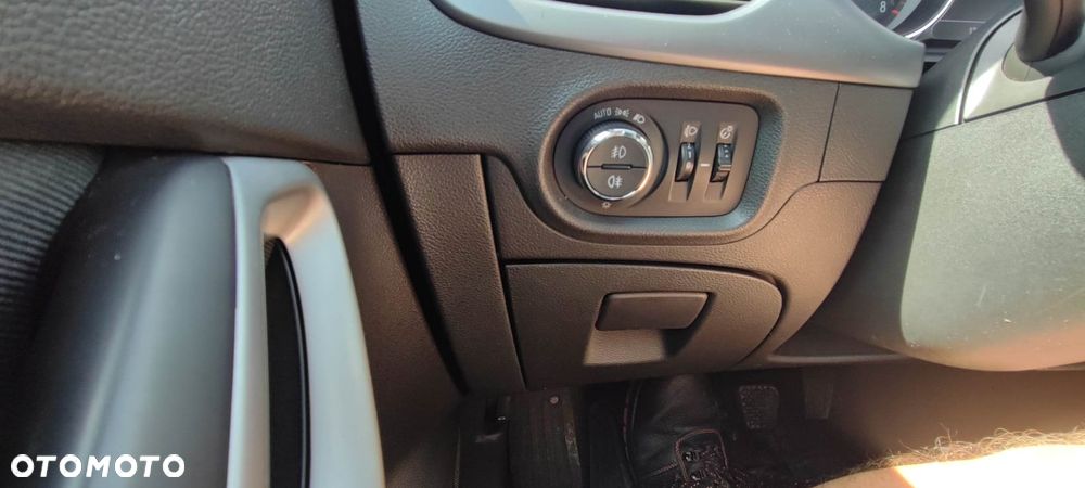 Opel Astra 1.6 T GPF Enjoy S&S - 10