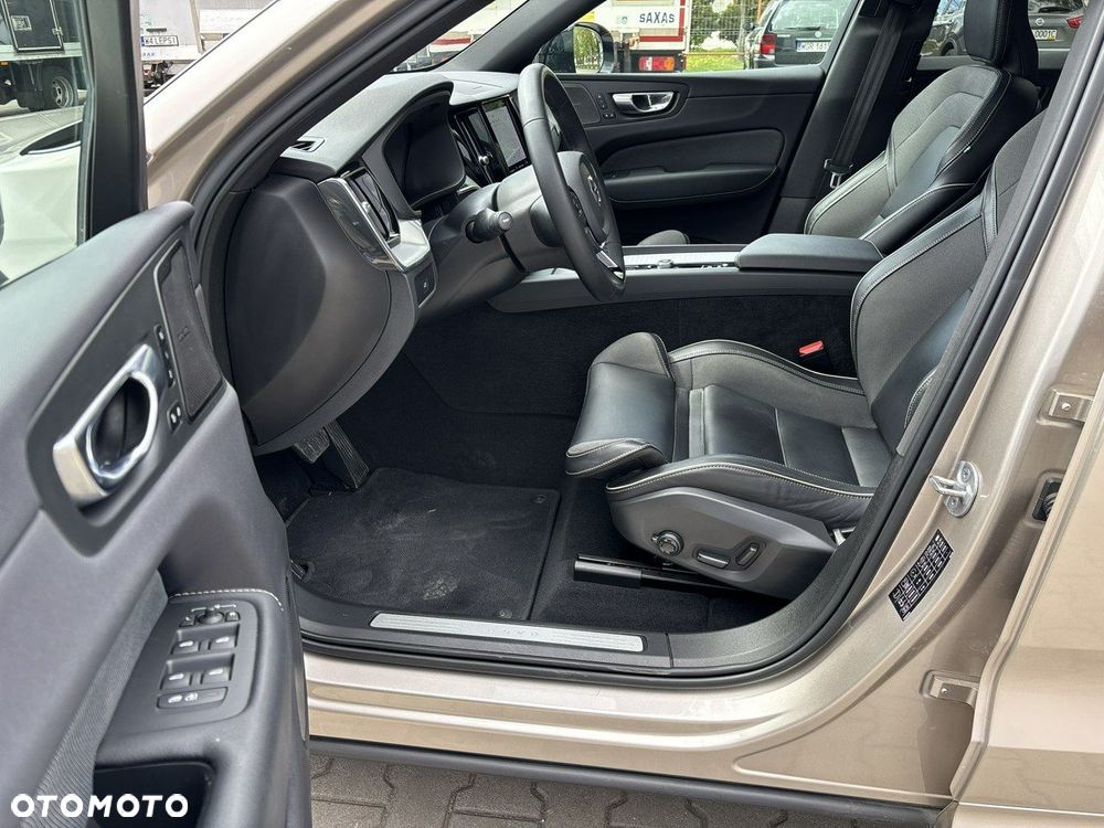 Volvo XC 60 - 11