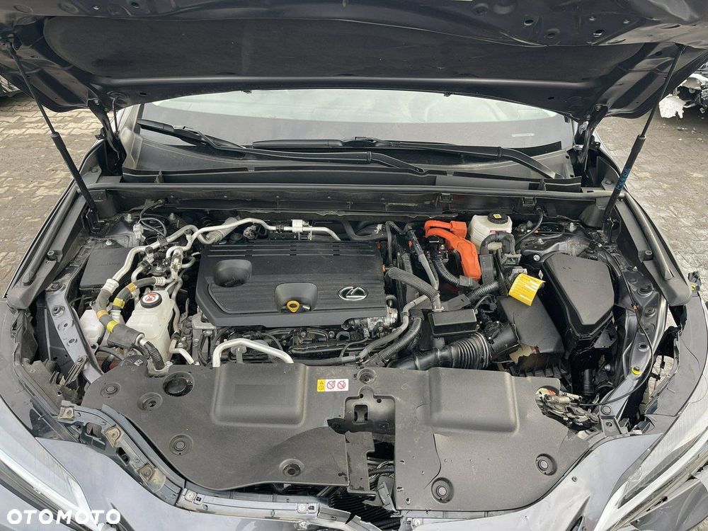 Lexus NX 450h+ E-FOUR Business - 16