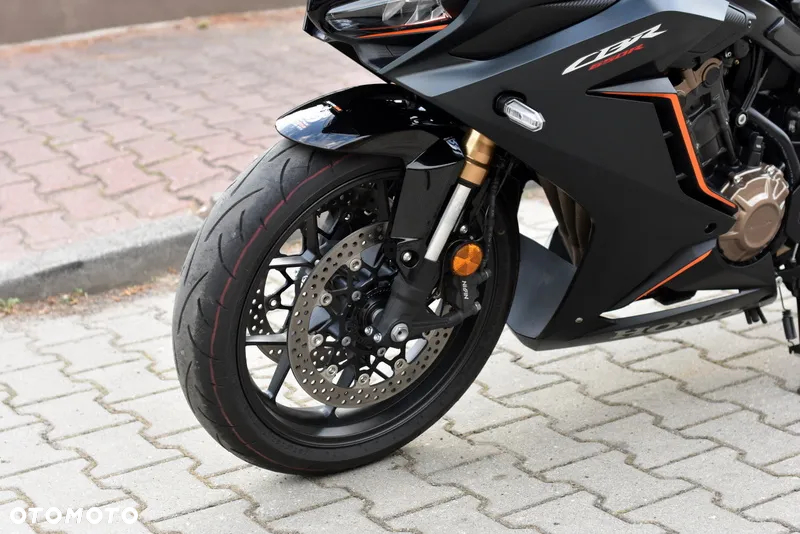 Honda CBR - 22