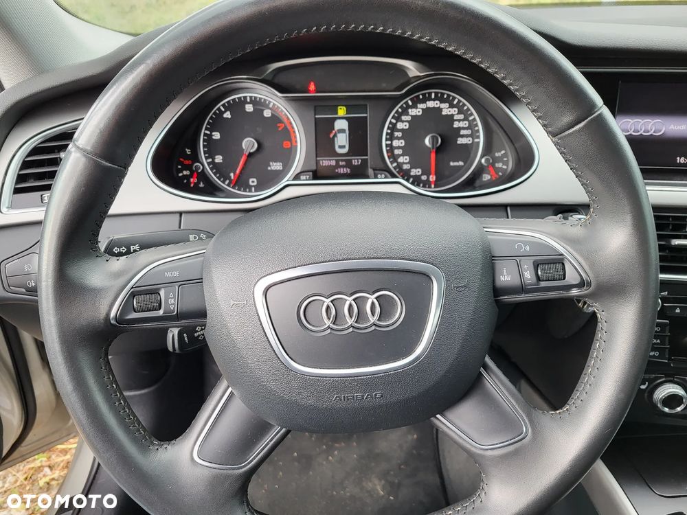 Audi A4 Limousine 1.8 TFSI Ambiente - 14