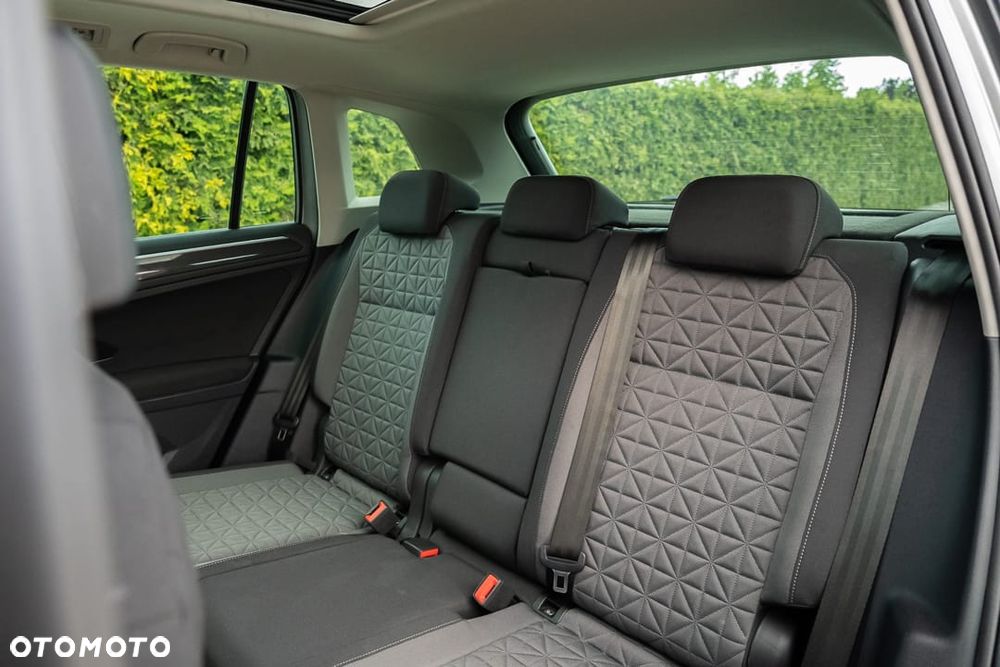 Volkswagen Tiguan 1.5 TSI EVO Life DSG - 22