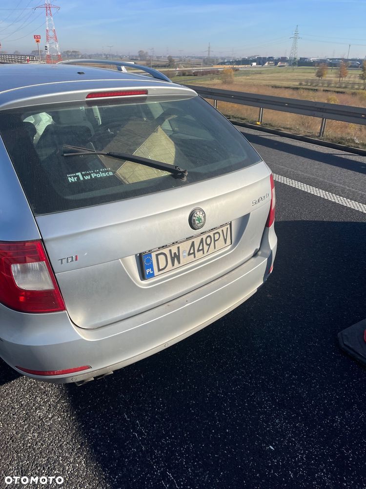 Skoda Superb 2.0 TDI Ambition DSG - 2