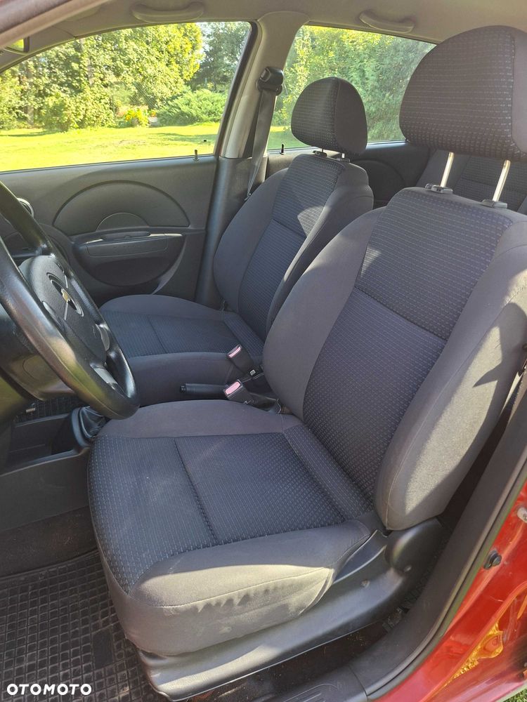Chevrolet Aveo - 6