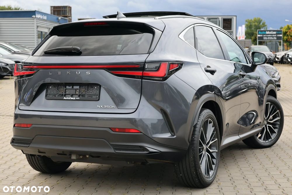 Lexus NX - 3