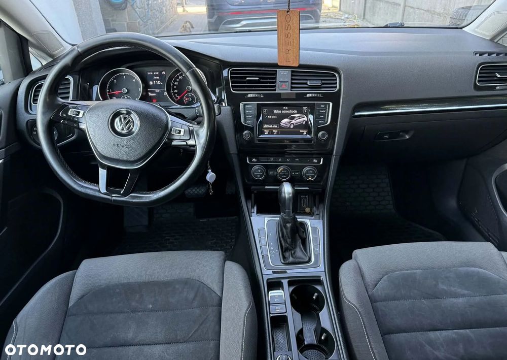 Volkswagen Golf 2.0 BlueTDI DSG Comfortline - 6