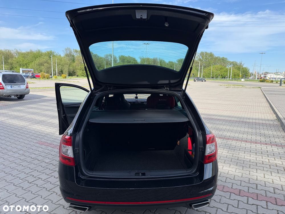 Skoda Octavia 2.0 TDI SCR 4x4 RS DSG - 8