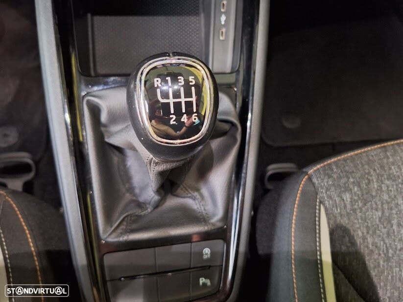 Skoda Kamiq 1.0 TSI Style - 27