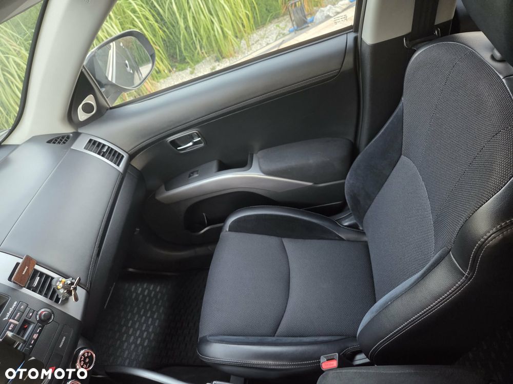 Mitsubishi Outlander 2.2 DID Intense + EU5 - 19