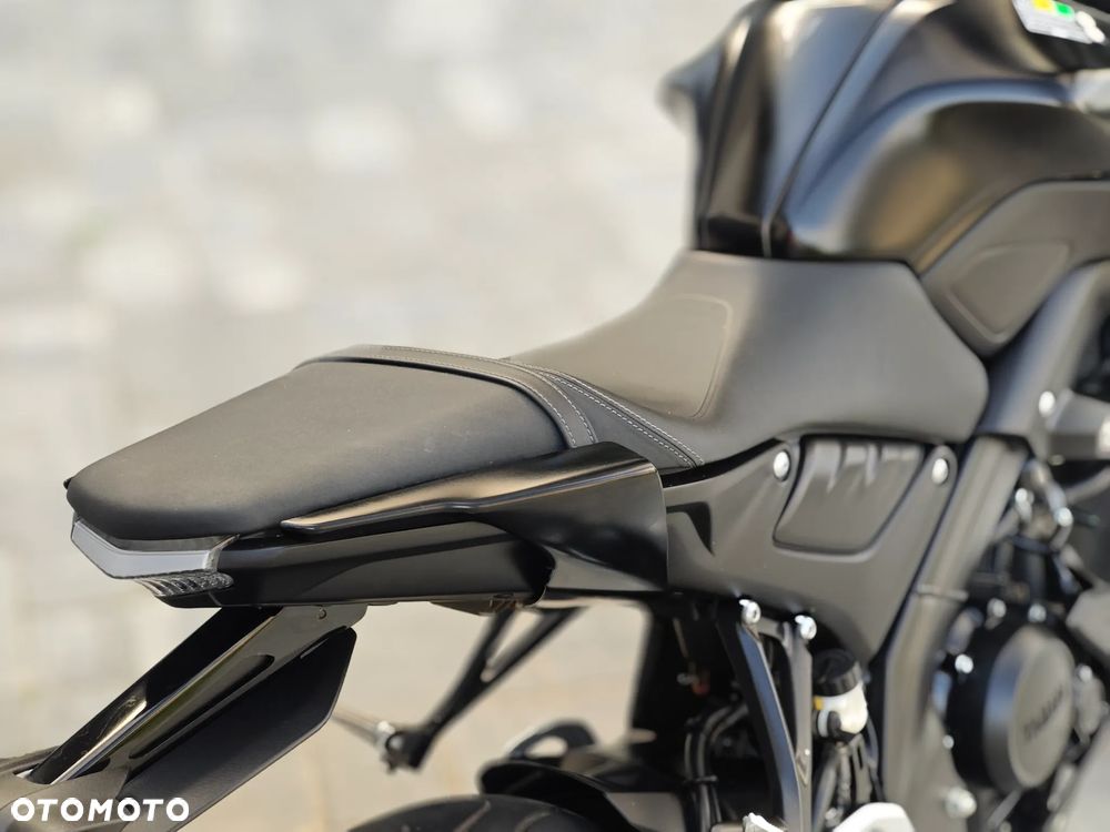 Yamaha MT - 21