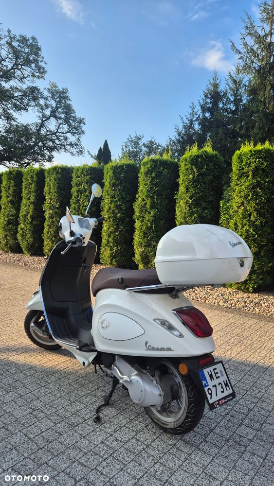 Piaggio Vespa - 2