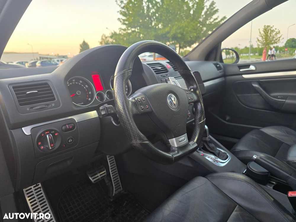 Volkswagen Golf 2.0FSI GTI DSG - 16