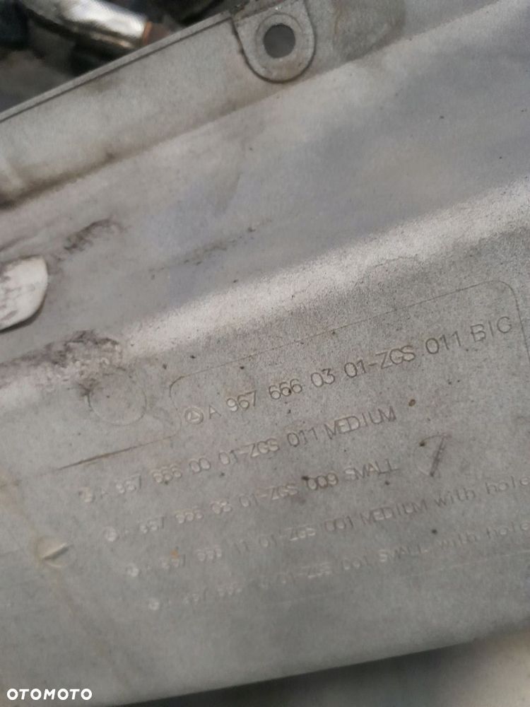 MERCEDES ATEGO EURO 6 STOPIEŃ STOPNICA LEWA SCHODKI A9676660301 - 3