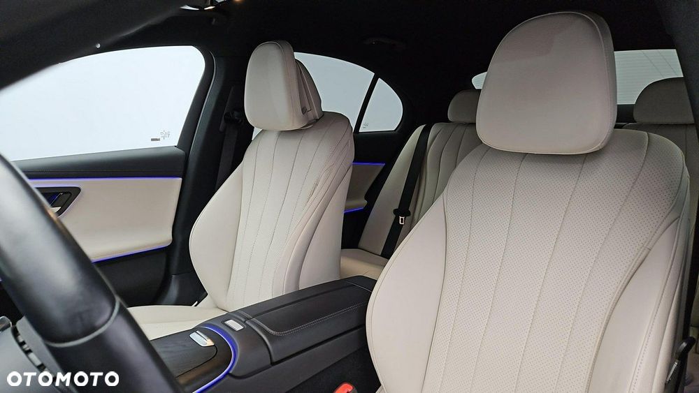 Mercedes-Benz Klasa E - 11