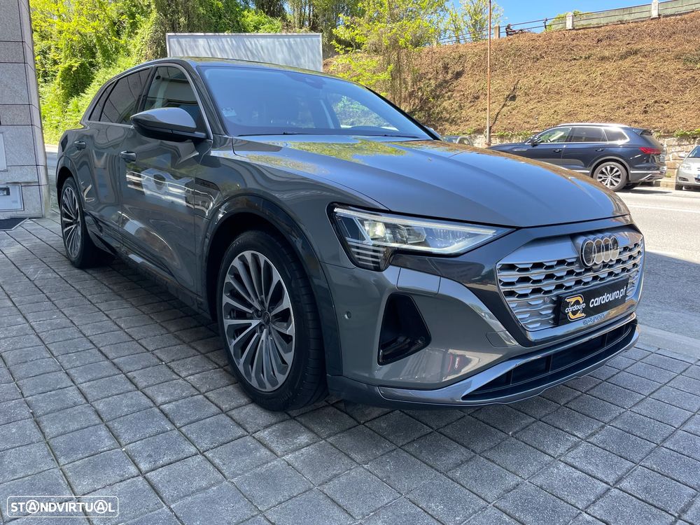 Audi Q8 e-Tron 55 quattro Advanced - 17