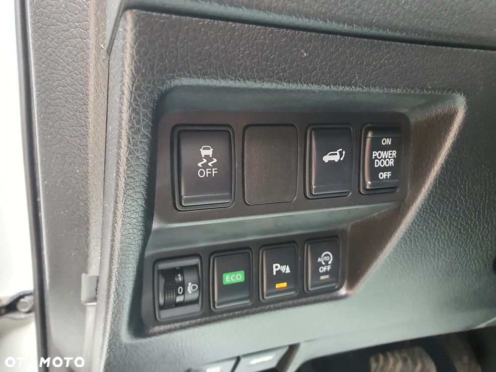 Nissan X-Trail 1.6 DCi Tekna 2WD Xtronic - 18