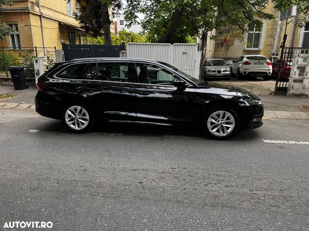 Skoda Octavia 2021 photo 3