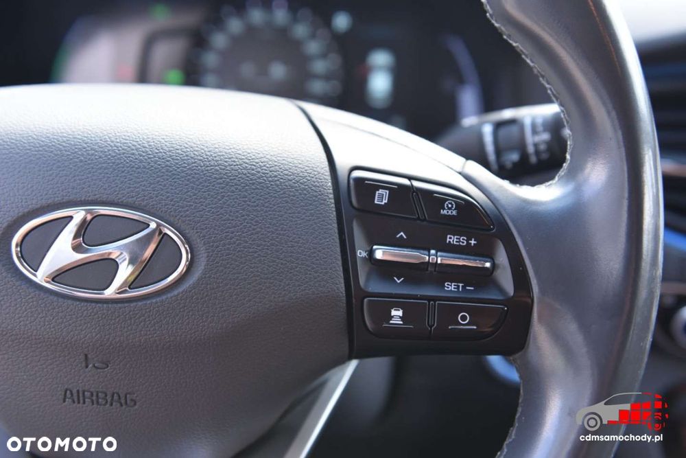 Hyundai IONIQ - 34