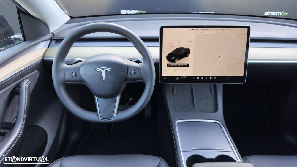 Tesla Model Y RWD - 15
