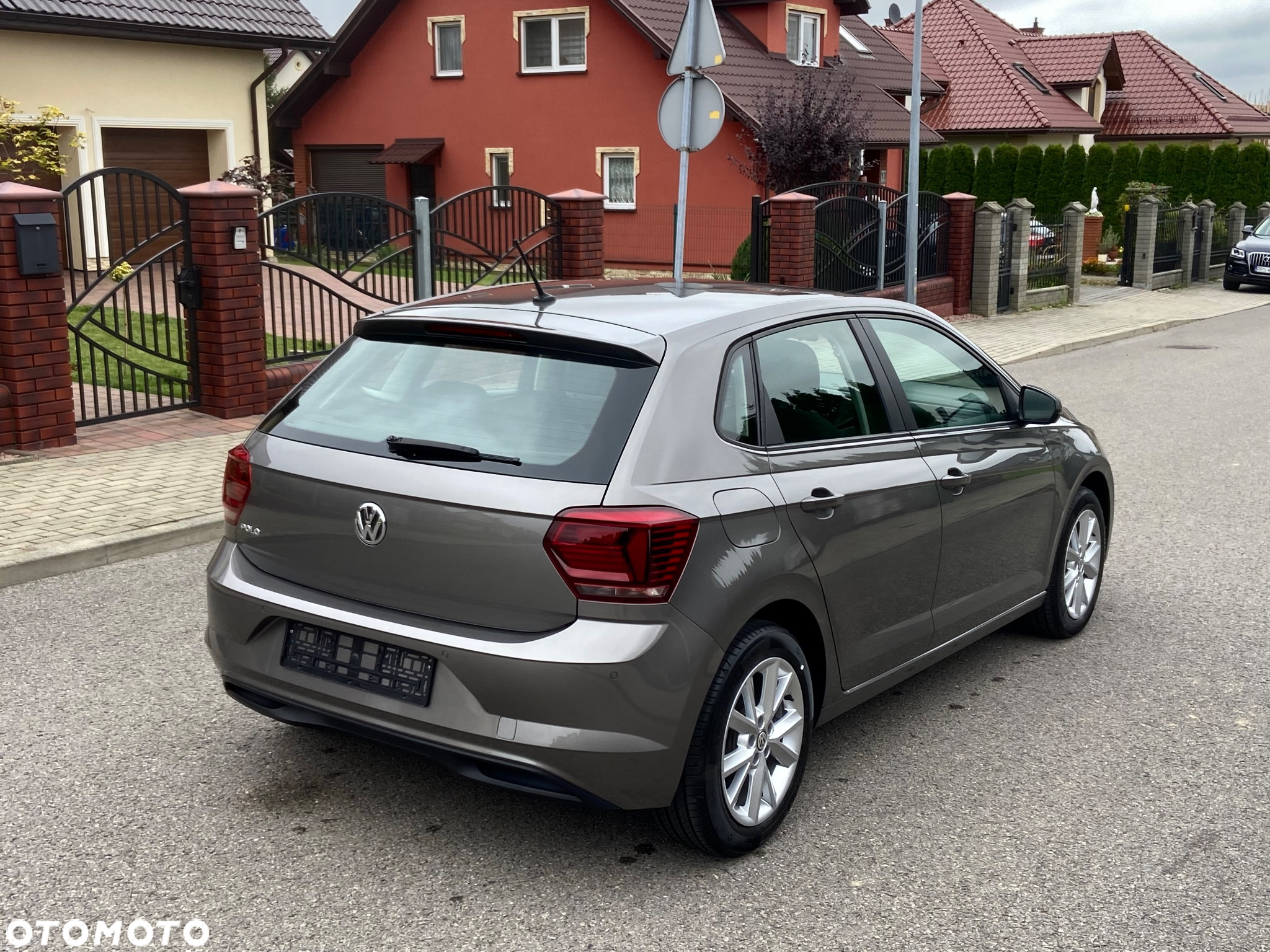 Volkswagen Polo 1.0 Comfortline - 2