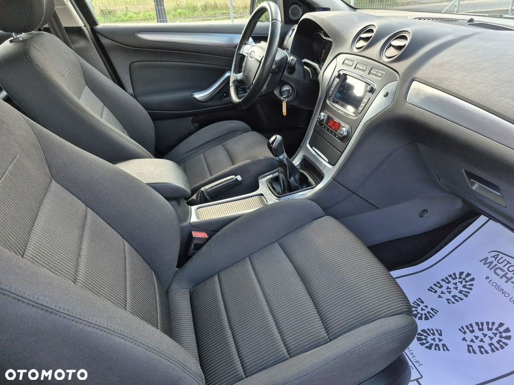 Ford Mondeo - 20