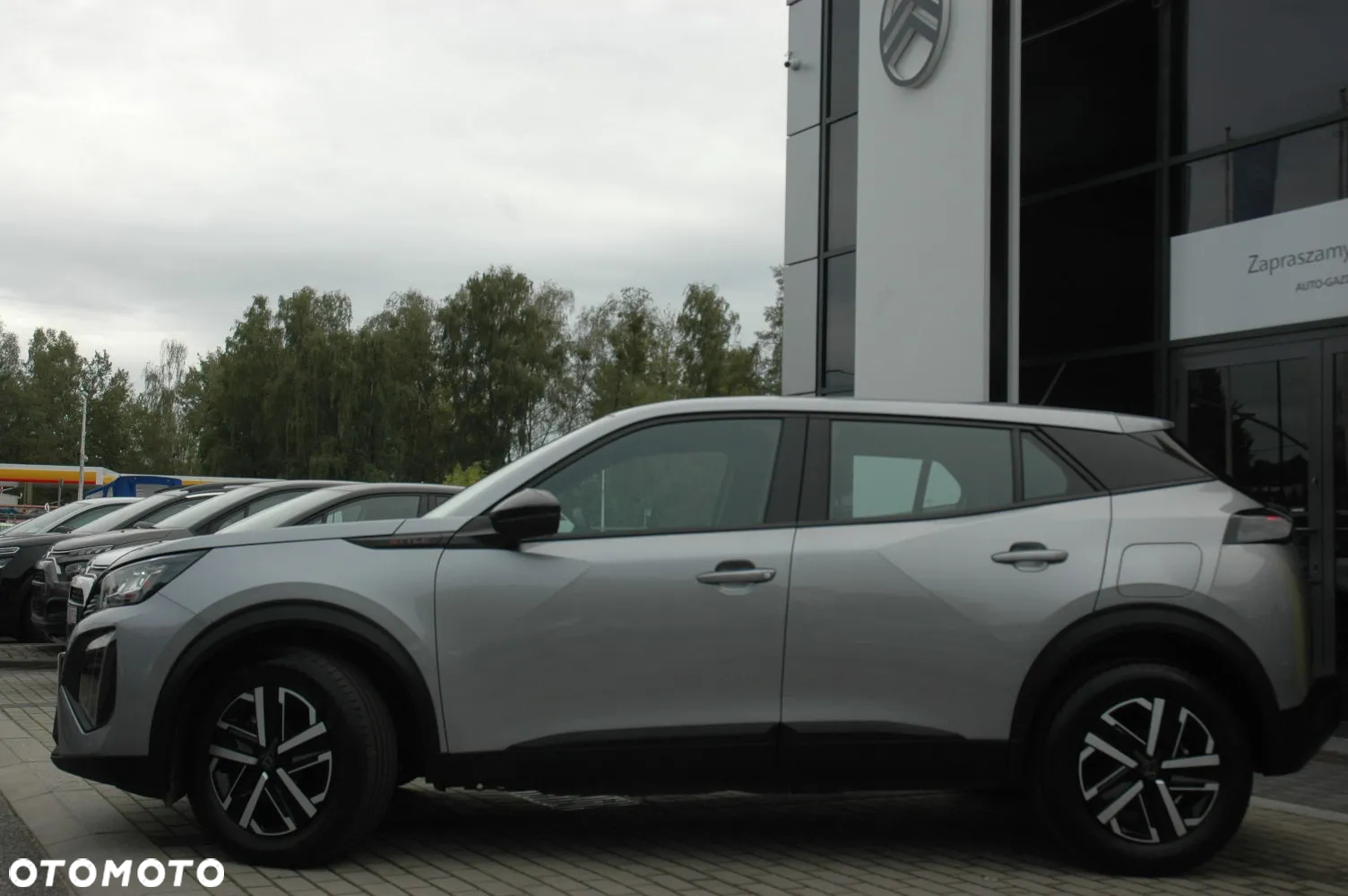Peugeot 2008 PureTech mHEV Style e-DCS6 - 4