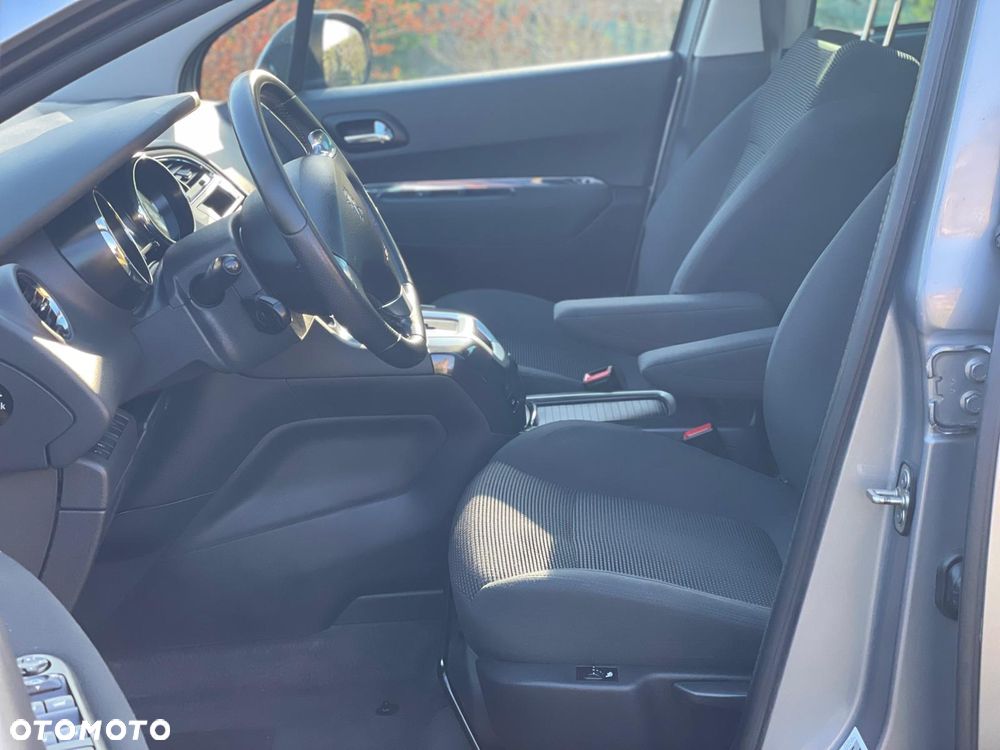 Peugeot 5008 BlueHDI 120 EAT6 Stop & Start Active - 11