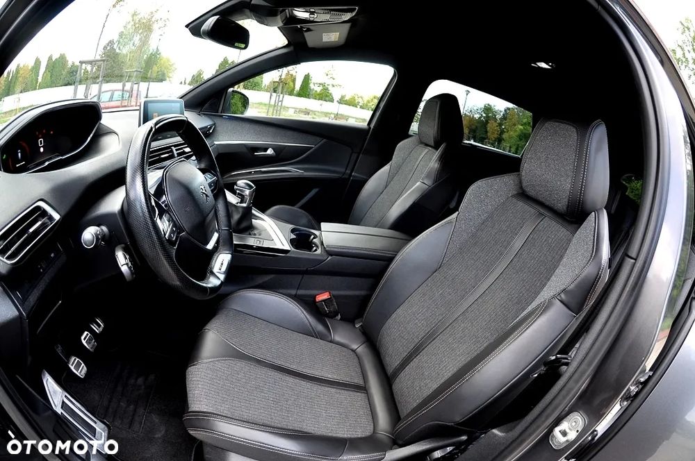 Peugeot 5008 2.0 BlueHDi Allure 7os - 19
