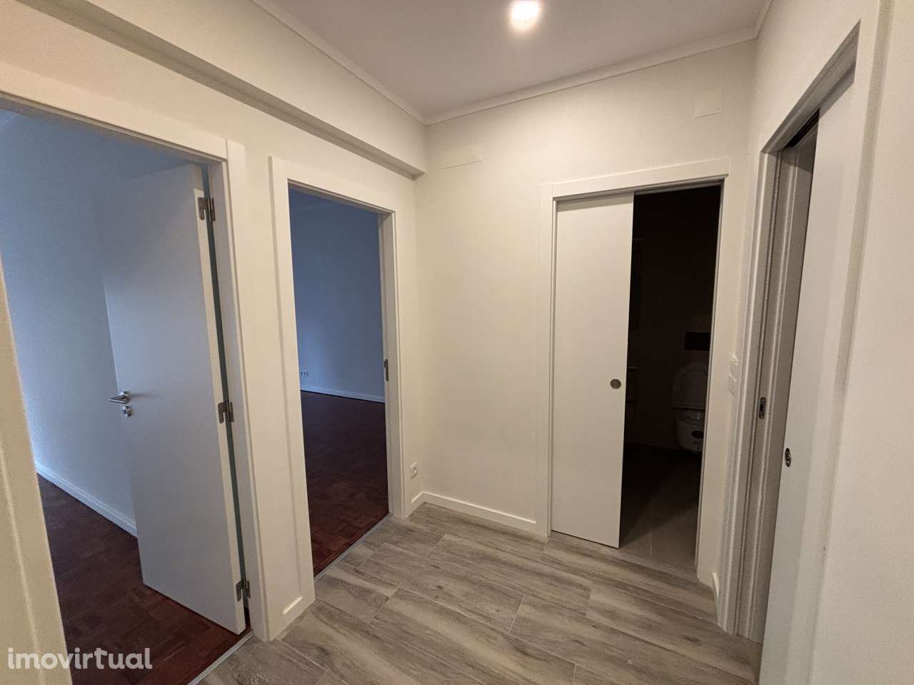 Apartamento T2 - Alcântara - Grande imagem: 2/19
