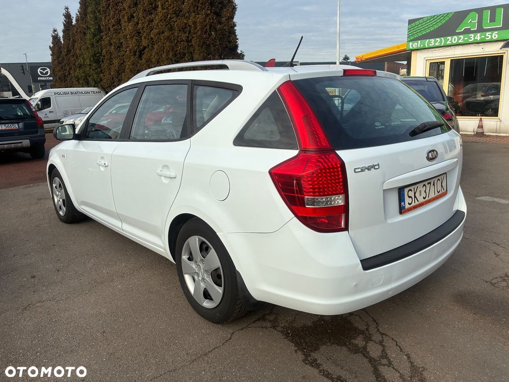 Kia Ceed 1.6 Crdi M - 6