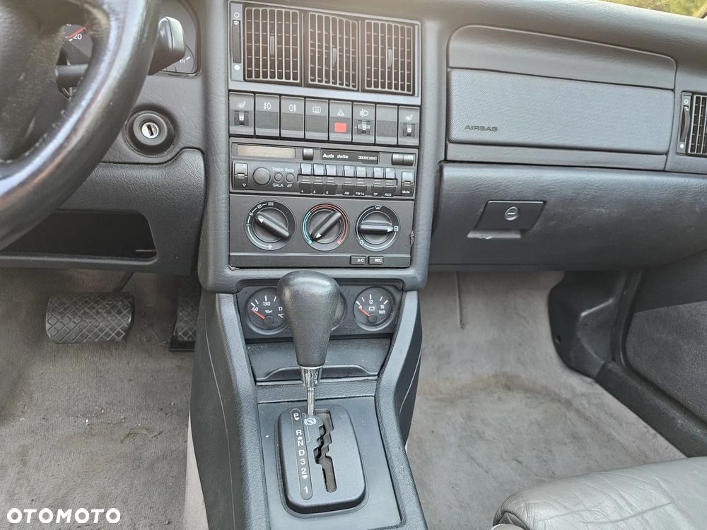 Audi Cabriolet 2.6 E - 8