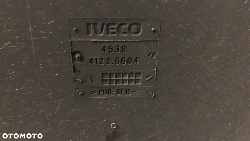 Obudowa silnika skrzyni biegów Iveco Stralis - 3