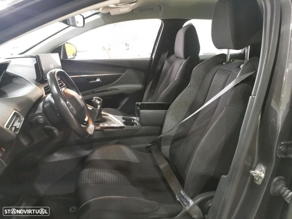 Peugeot 3008 1.5 BlueHDi Active Pack - 4