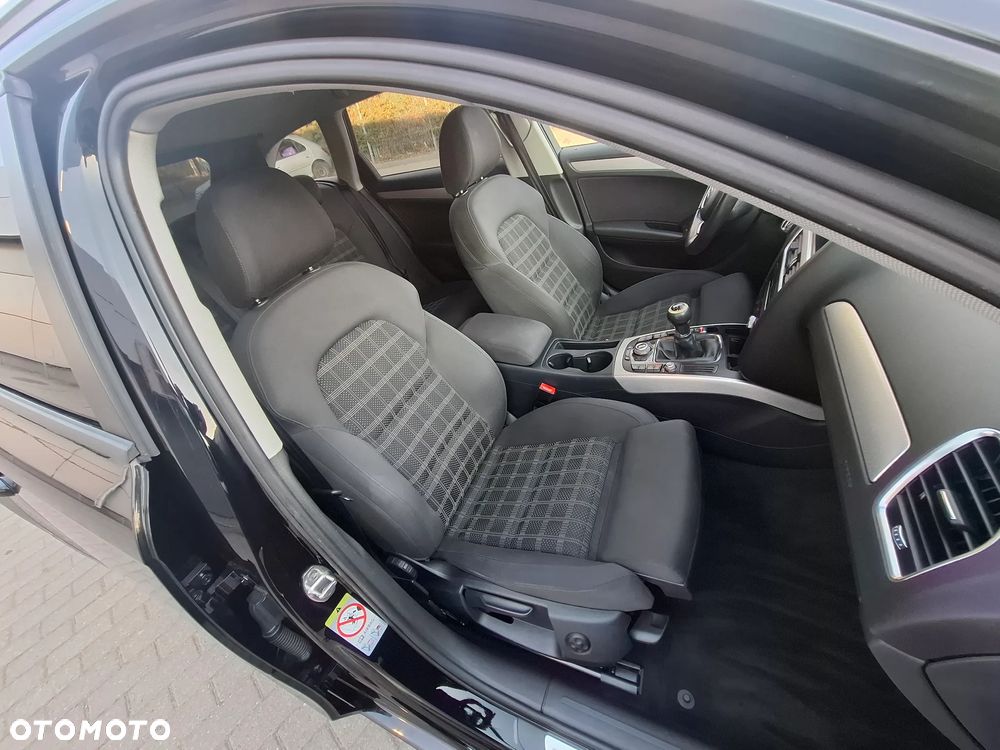 Audi A4 Avant 2.0 TDI DPF Ambition - 9