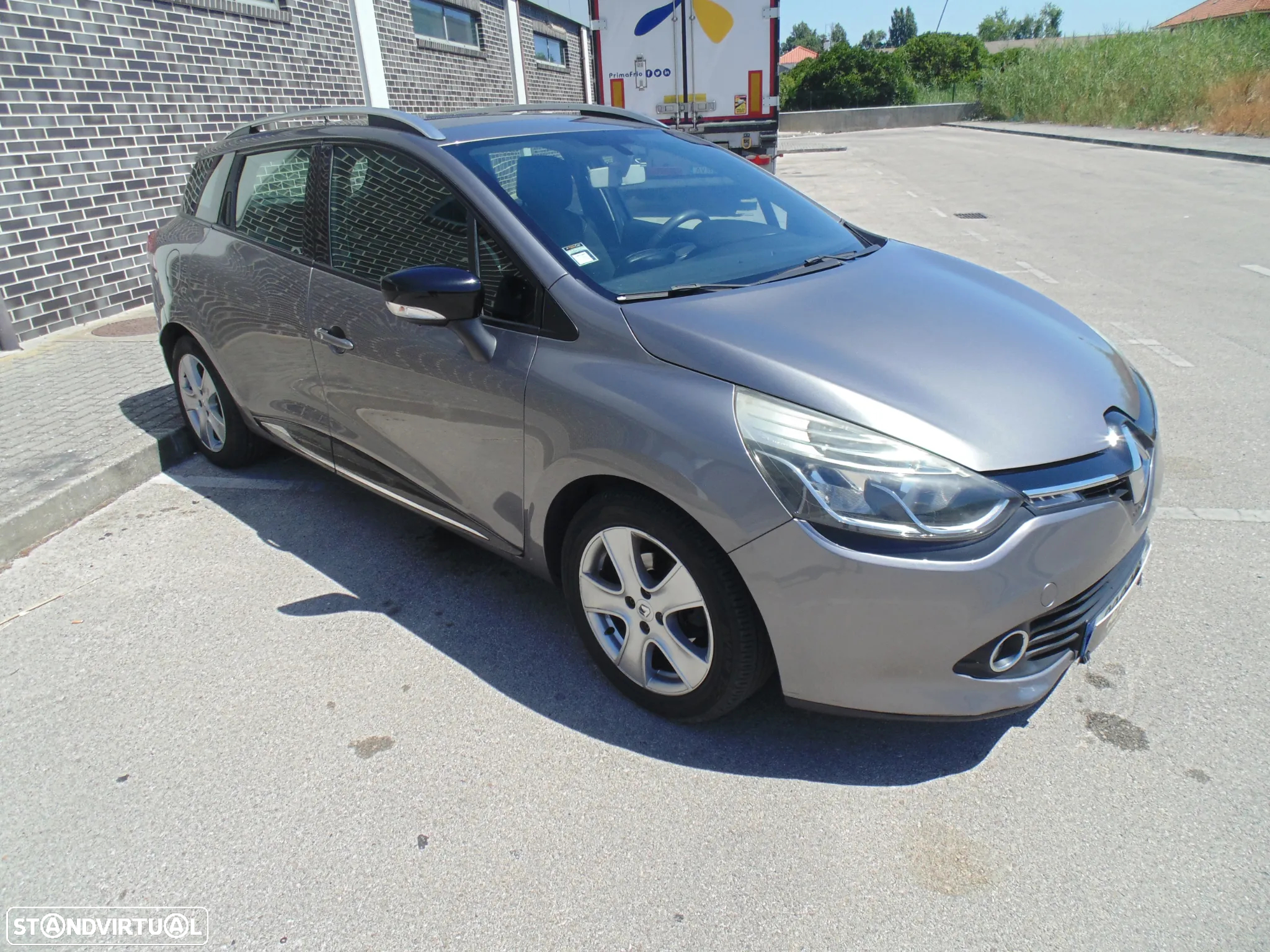 Renault Clio Sport Tourer 0.9 TCE Limited - 6