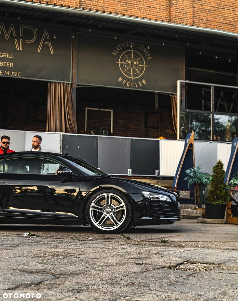 Audi R8 Coupé - 12