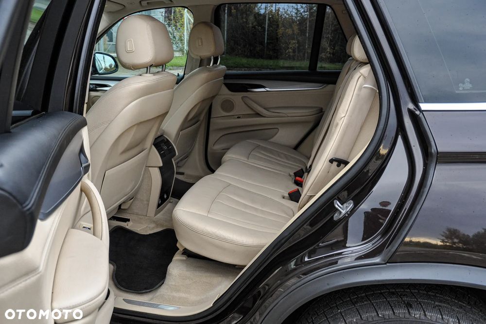 BMW X5 xDrive25d - 8