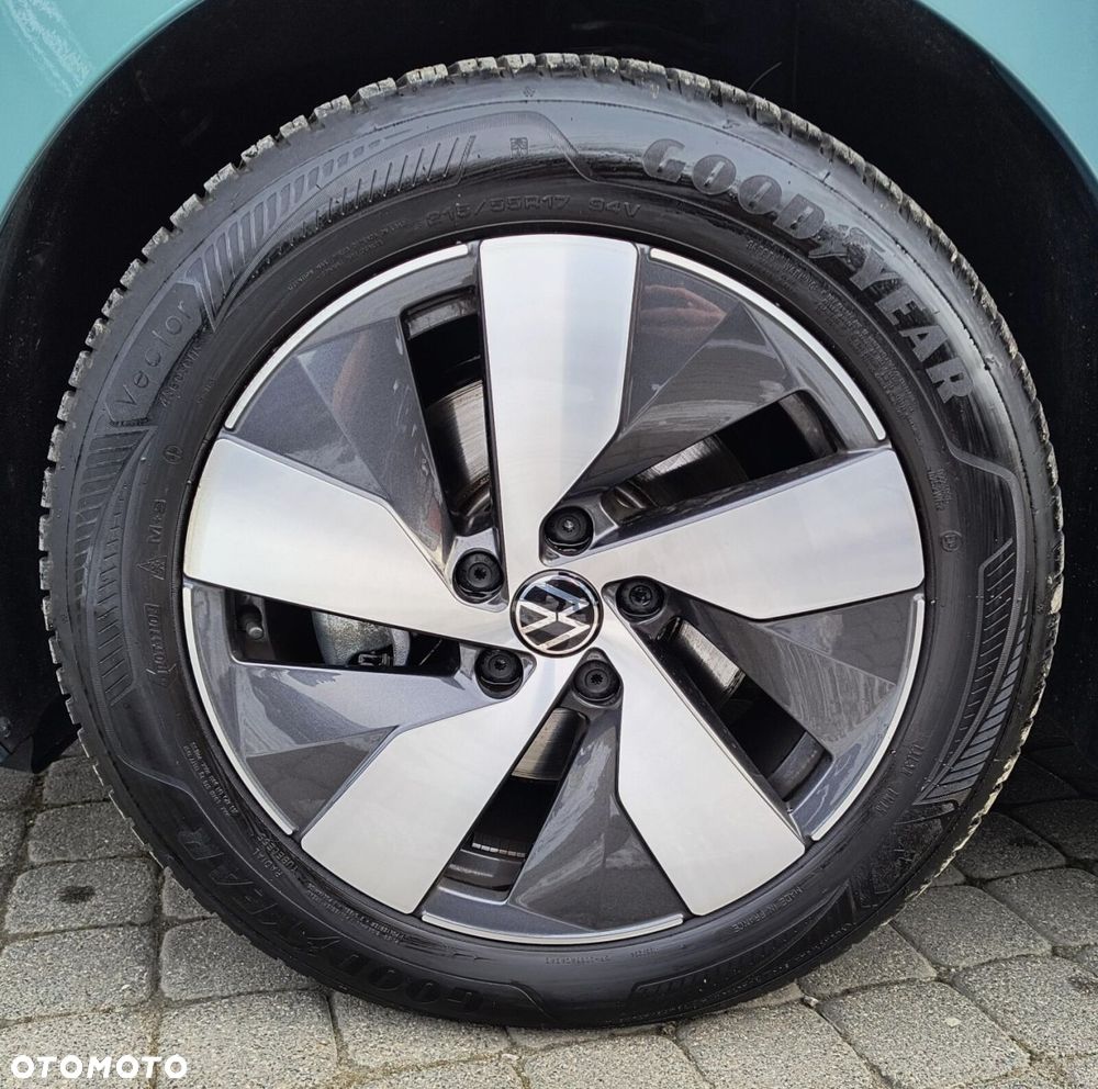 Volkswagen Passat - 29