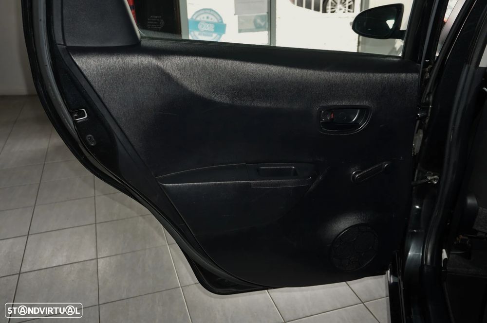 Toyota Yaris 1.0 VVT-i Comfort+AC - 20