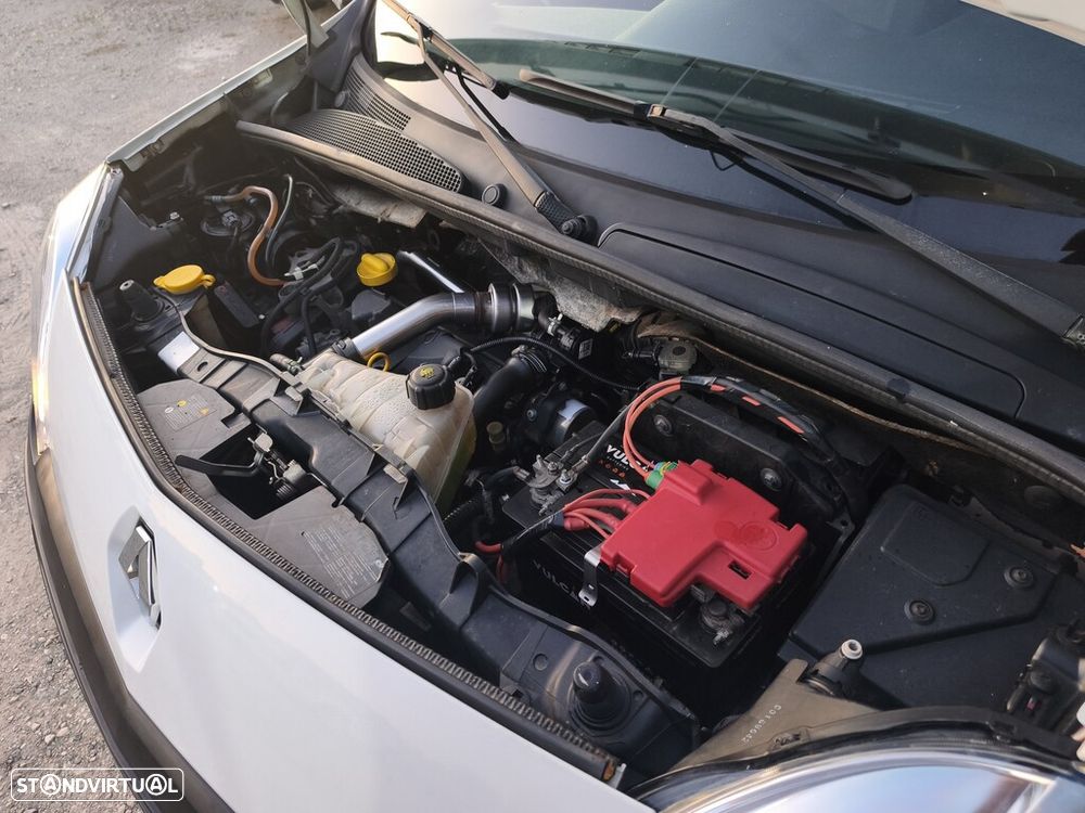 Renault Kangoo Maxi 1.5 DCI L2H1 - 23