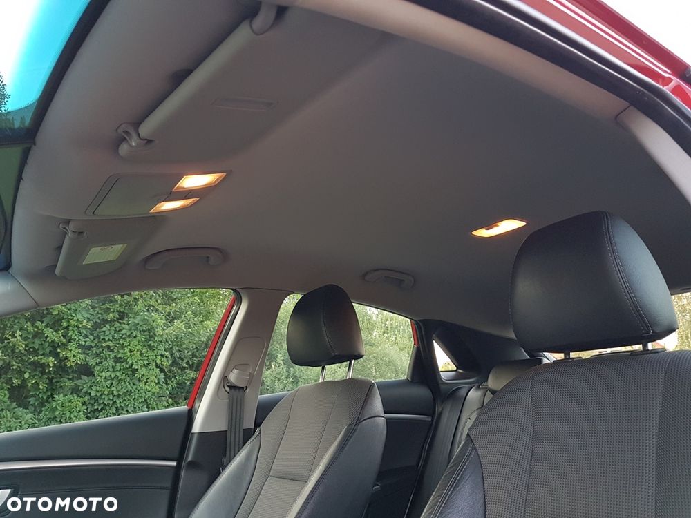 Hyundai i30 1.4 Fifa World Cup Edition - 35