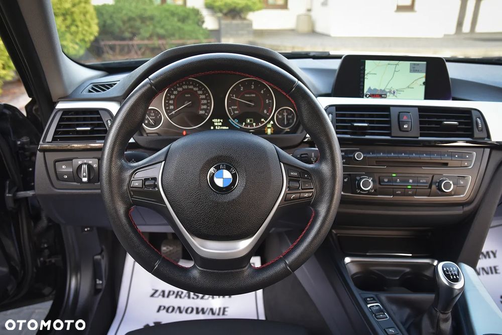 BMW Seria 3 318d Sport Line - 34