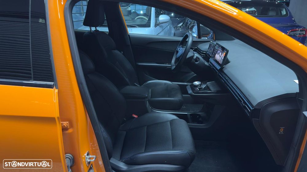 MG MG4 4 Luxury 64 kWh - 16