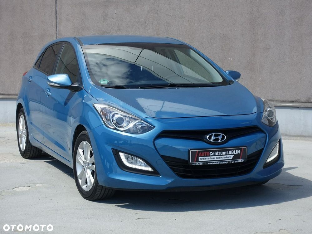 Hyundai i30 1.4 Premium - 1