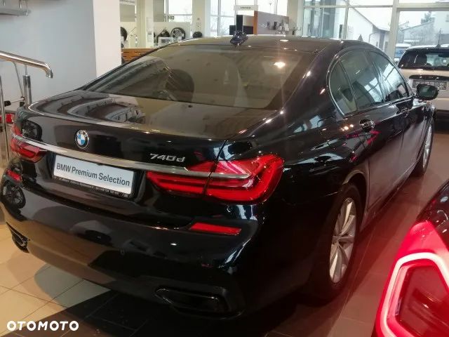 BMW Seria 7 740d xDrive - 25