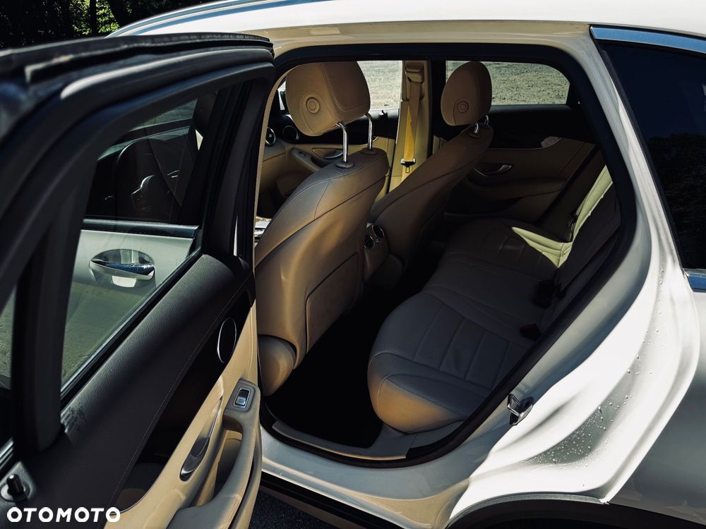 Mercedes-Benz GLC 200 d 4-Matic - 12