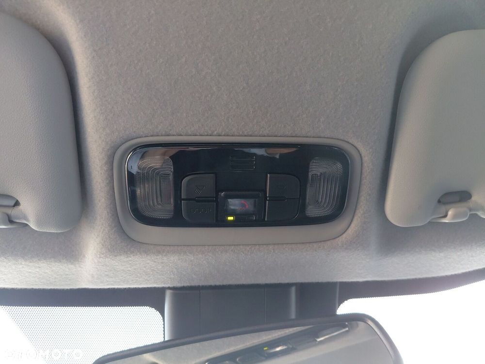 Toyota Yaris Hybrid 1.5 Comfort - 26