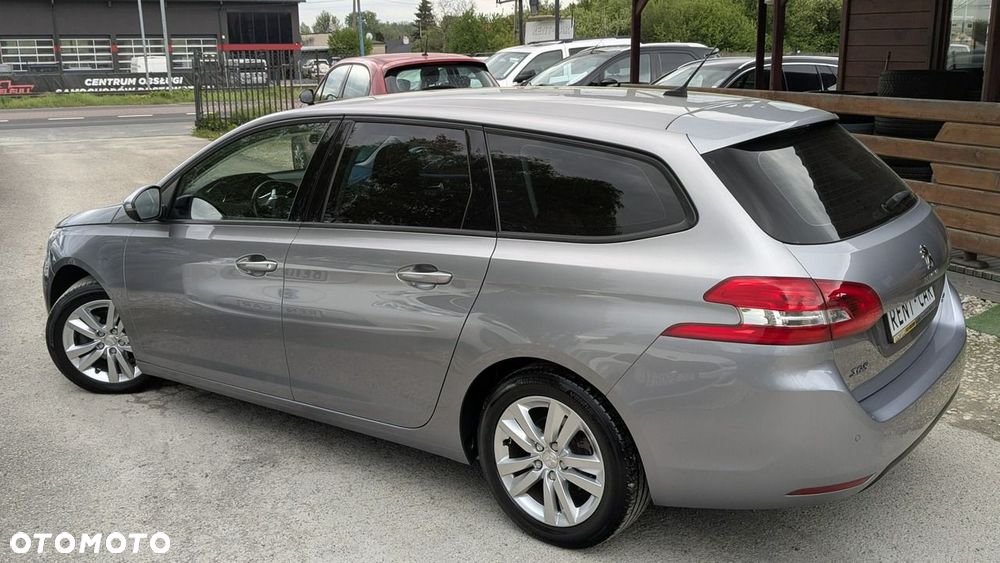 Peugeot 308 - 10