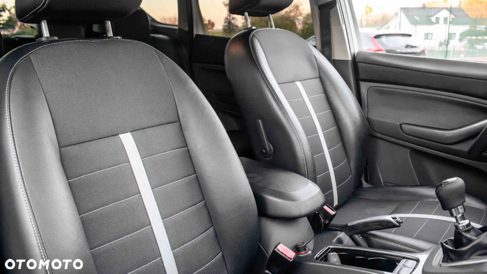 Ford Kuga 2.0 TDCi Titanium - 24